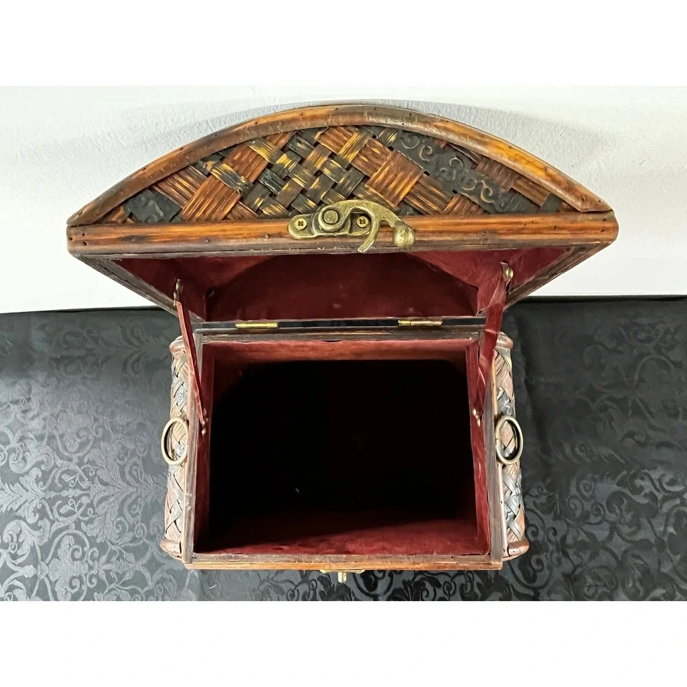 N/A vintage wooden